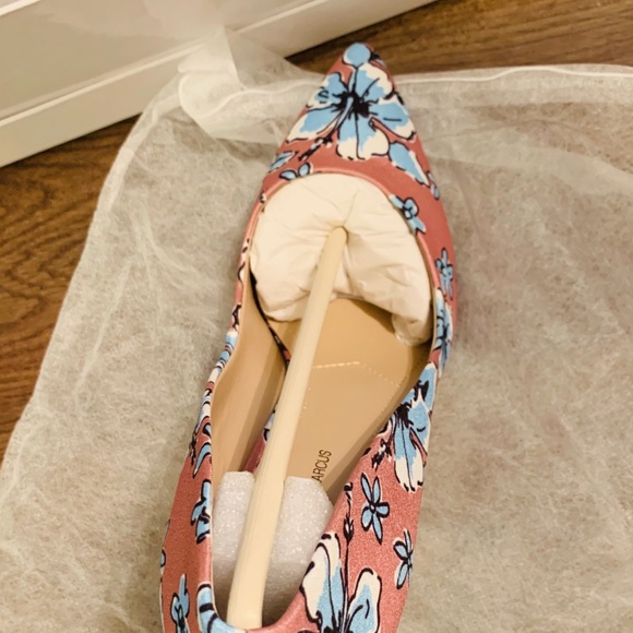 🆕 PRESTIGE PUMP W POINTED TOE
Size: 8.5B / 38.5EU - Picture 5 of 8